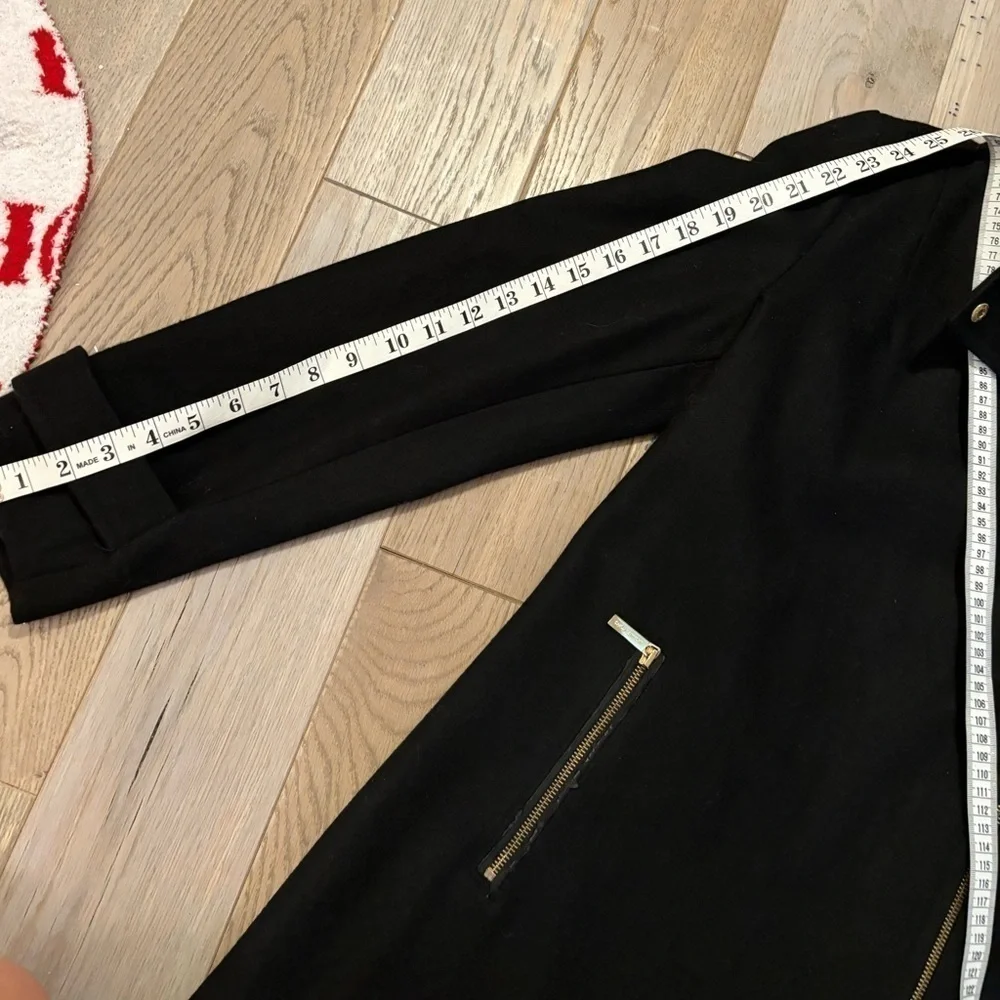 Black MICHAEL by Michael Kors Pea Coat, with gold details - size 8 - Picture 5 of 7